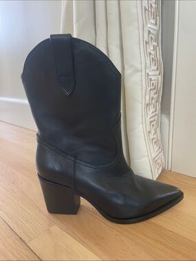 Dante Fontana Women's Black Pointed-Toe Western Block Heel Boot Bootie